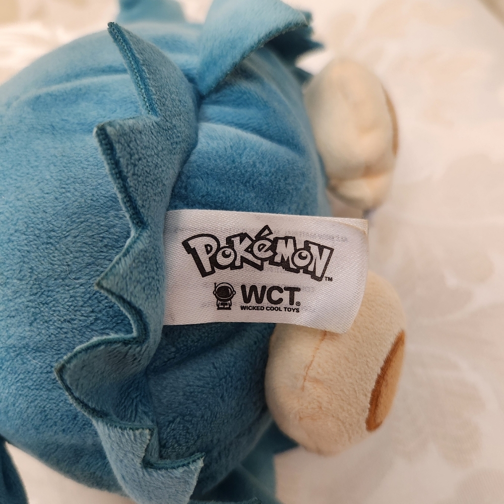 Pokemon Wicked Cool Toys Munchlax Plush Pokemon - Picture 3 of 6